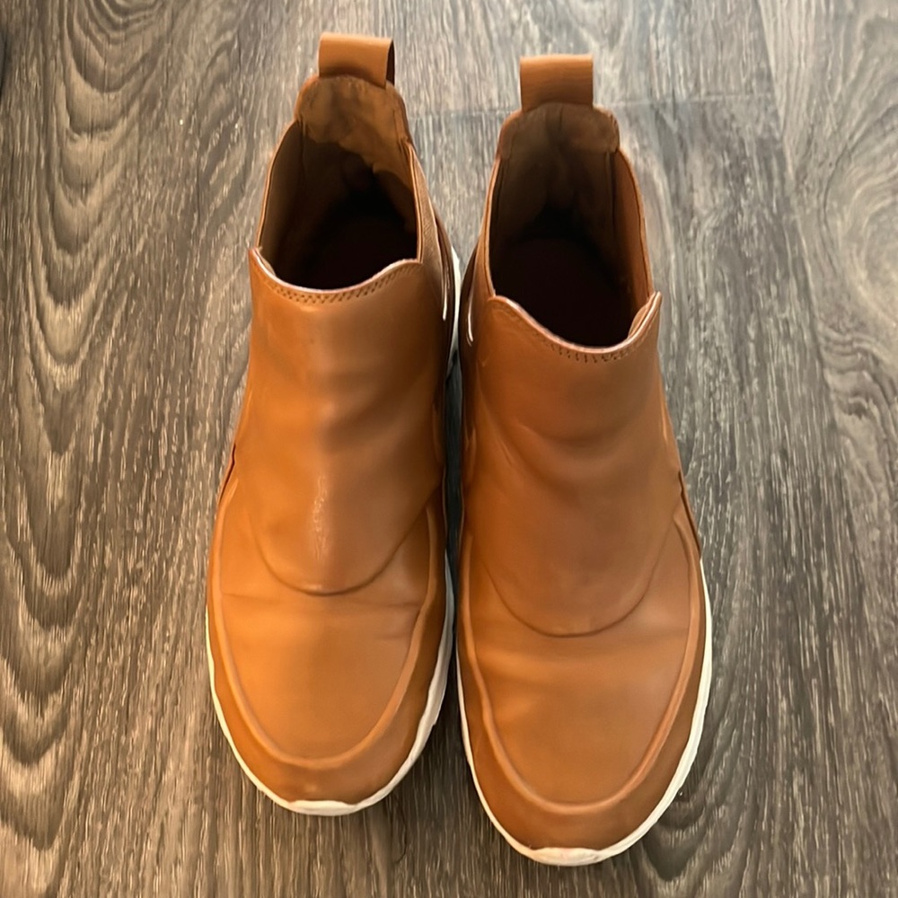 Nike shoes size 8.5